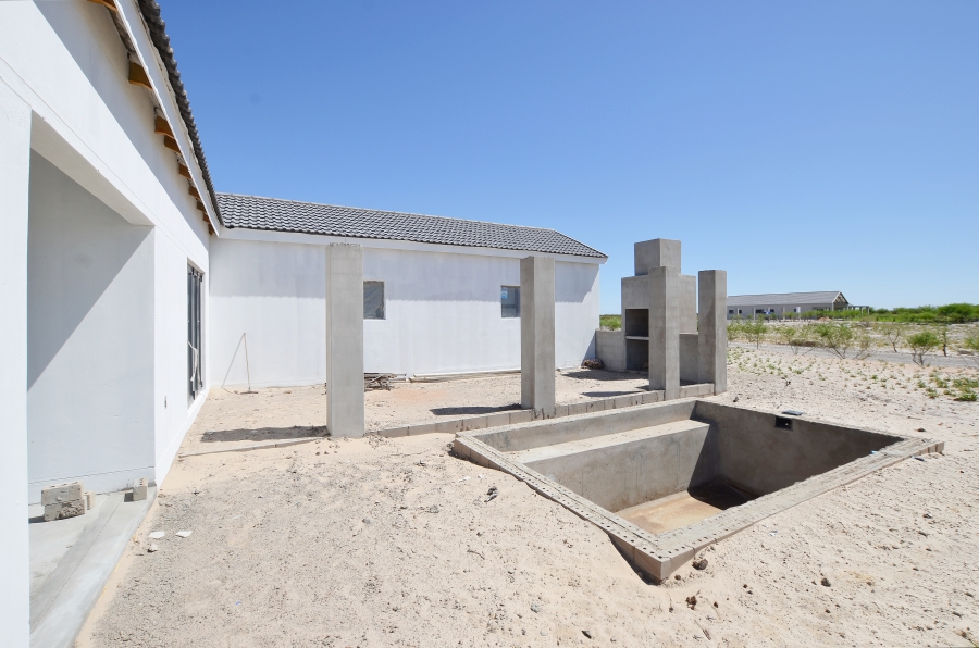 10 Bedroom Property for Sale in Hartebeesfontein Western Cape